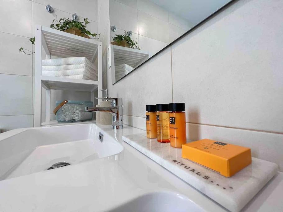 Spacious & Quiet Apartment By Hellomalaga - Azahar Luaran gambar